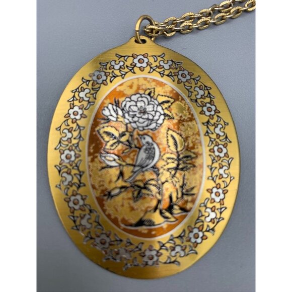 Reed & Barton Nature Earthy Damascene Oval Floral Bird Pendant Necklace Gold-Ton - Picture 2 of 4
